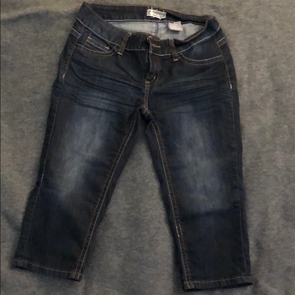 Denim boat short capri shorts size 5